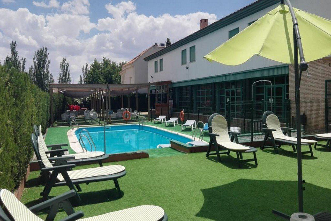 Hotel Almagro Bagian luar foto