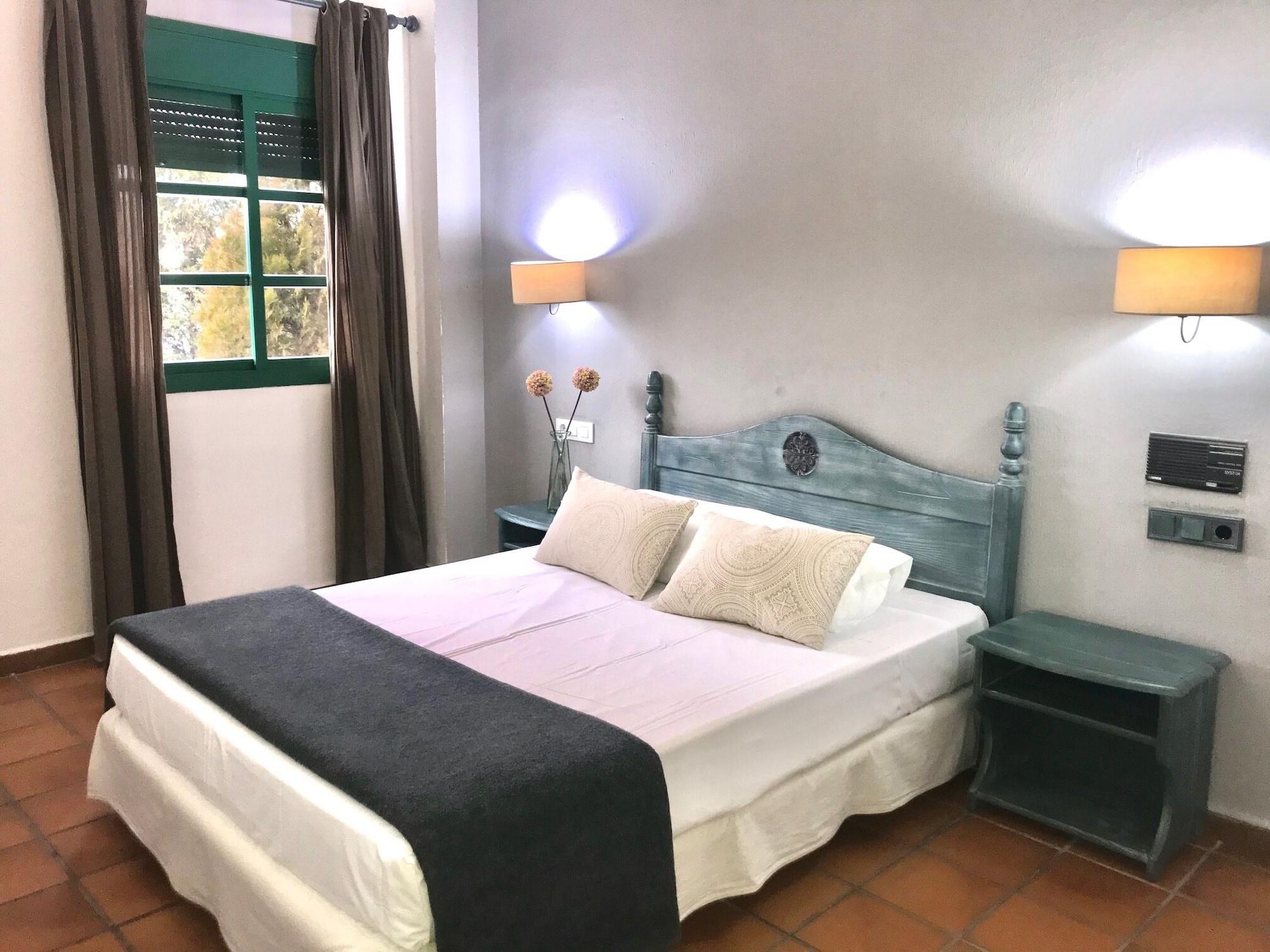 Hotel Almagro Bagian luar foto