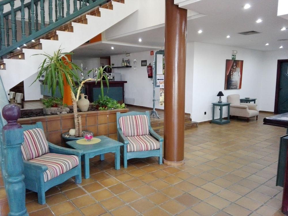 Hotel Almagro Bagian luar foto