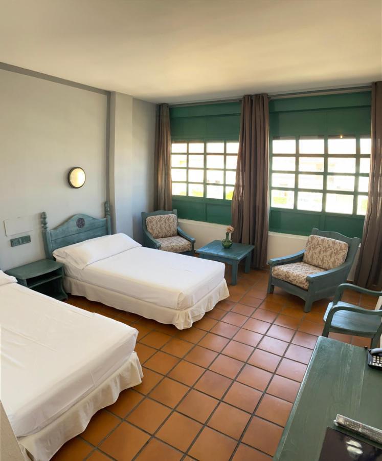 Hotel Almagro Bagian luar foto