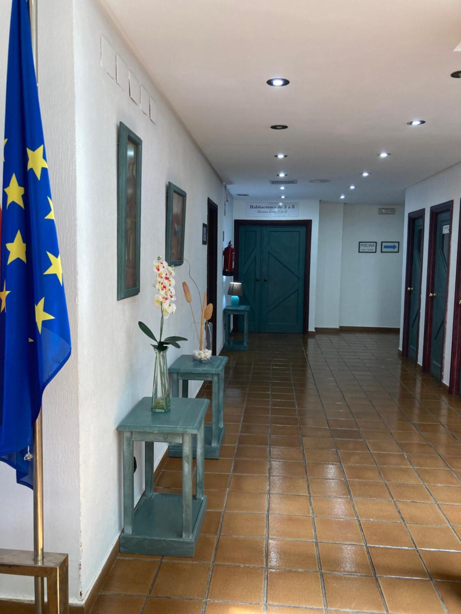 Hotel Almagro Bagian luar foto