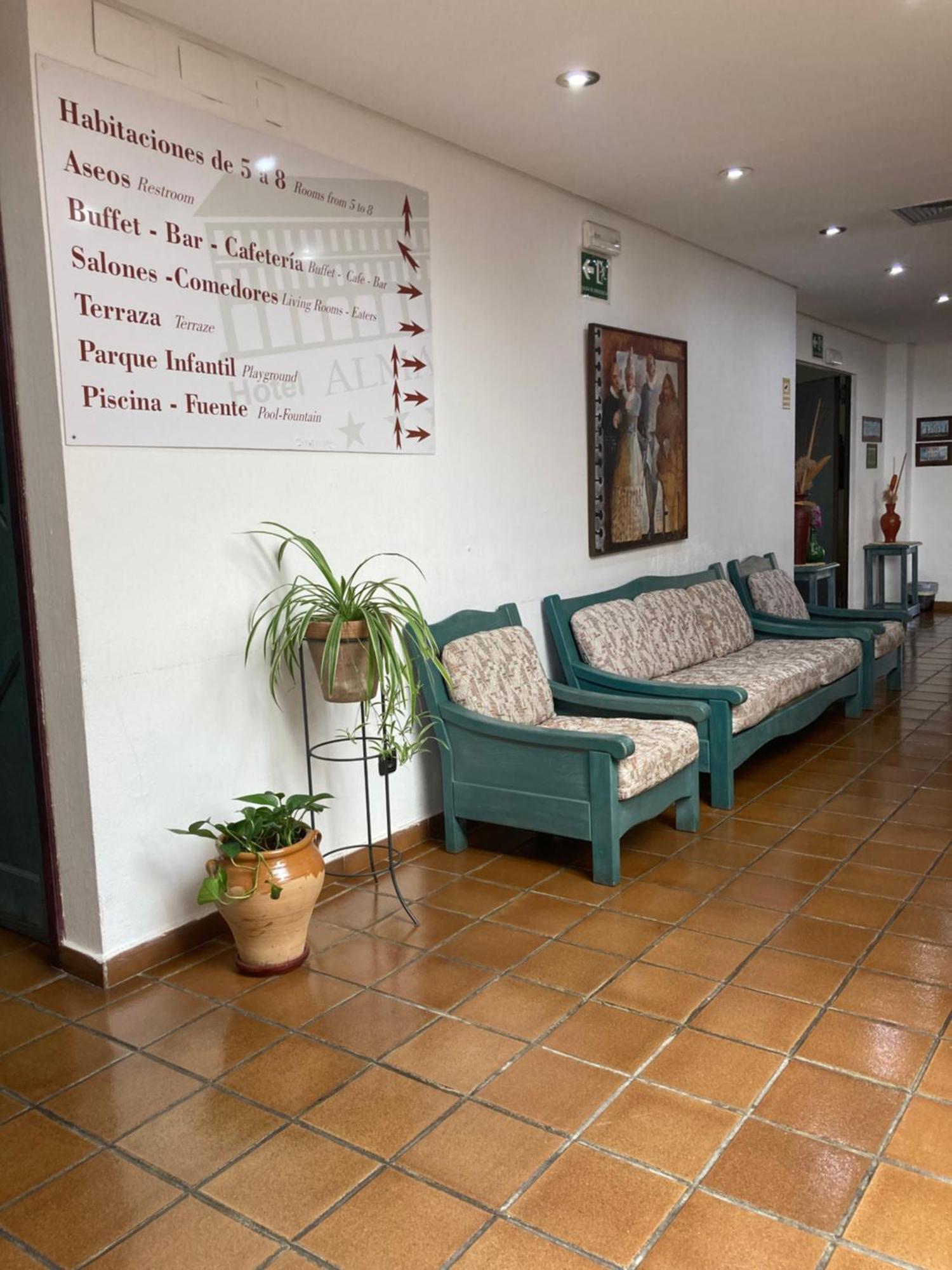 Hotel Almagro Bagian luar foto