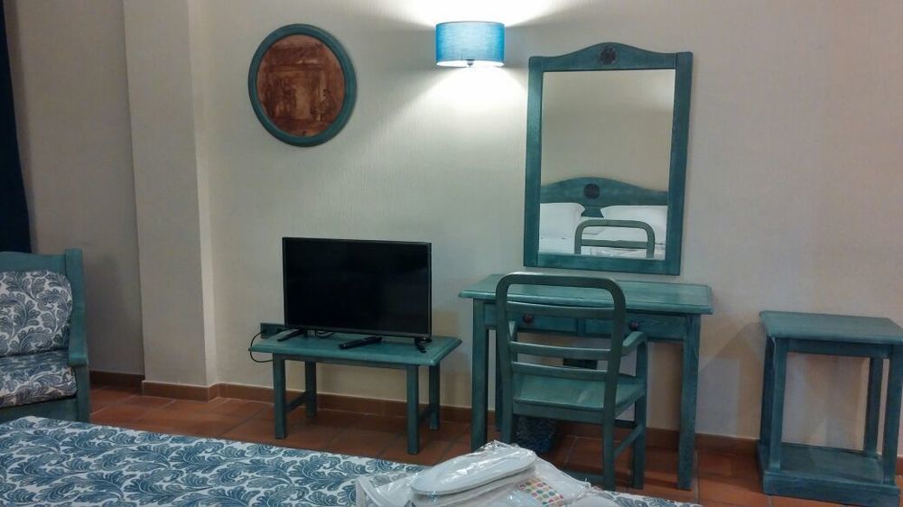 Hotel Almagro Bagian luar foto